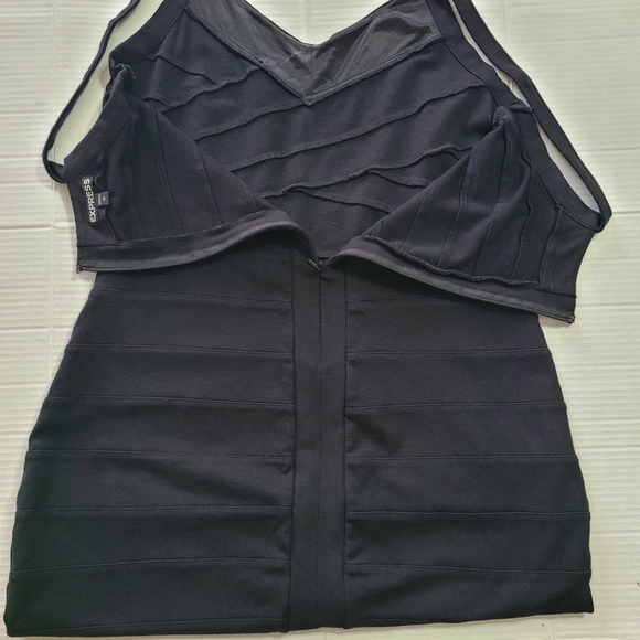 Express Sleeveless Bandage Bodycon Dress Knee Length with Zip, Size Large, Black - Picture 5 of 14